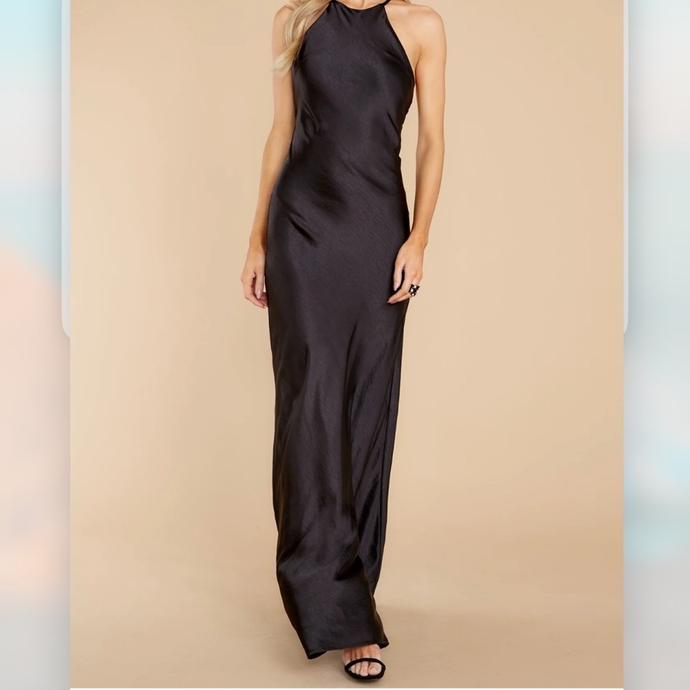 She's Famous Black Maxi Dress - Picture 8 of 8